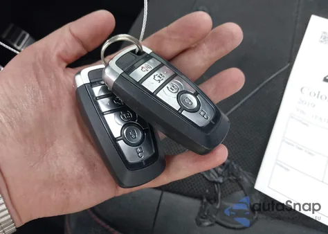 2019 Ford Mustang Gt Premium z USA, uszkodzony, nr VIN 1FATP8FFXK5120967